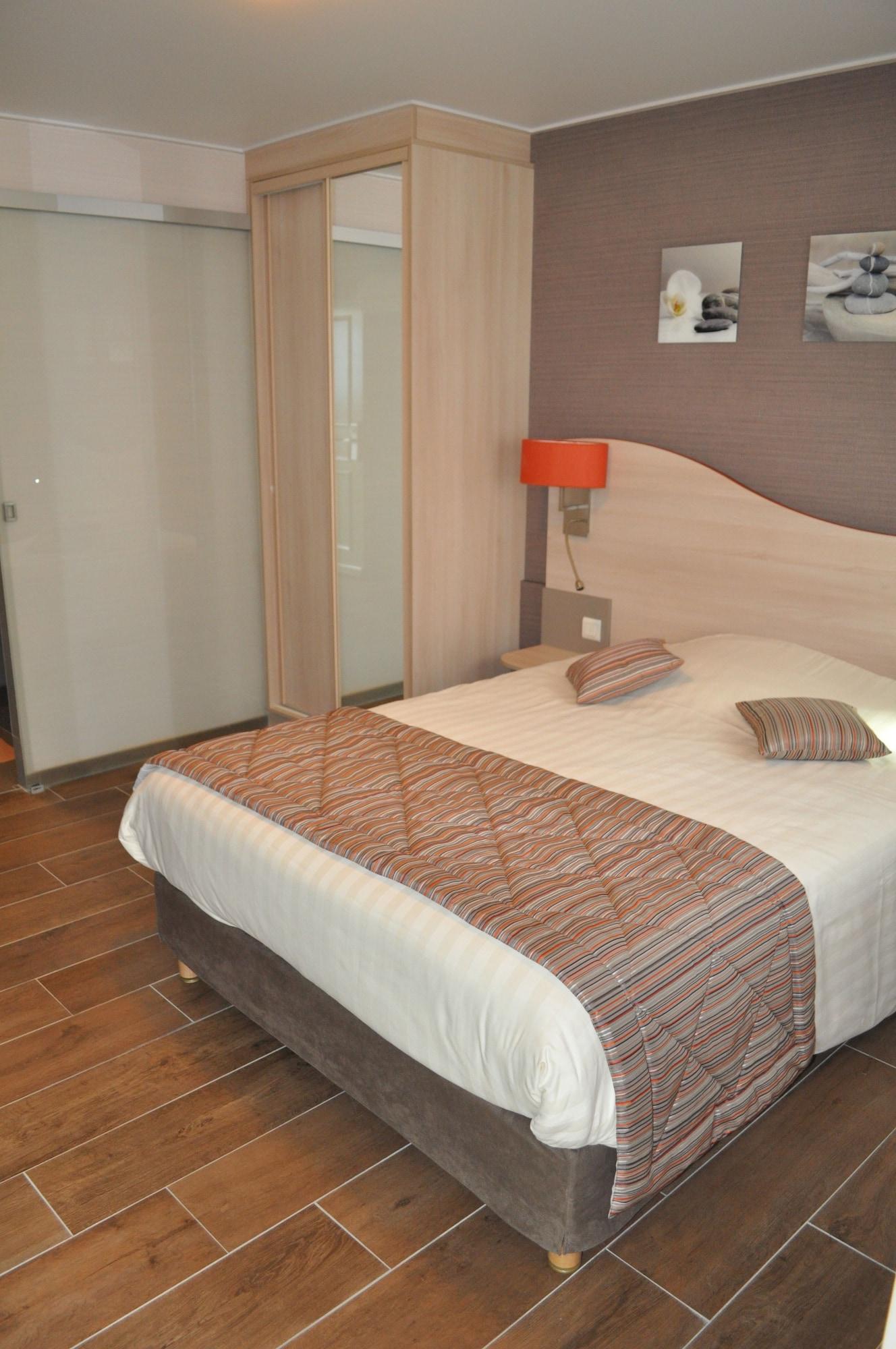 Logis Au Tambour 3*