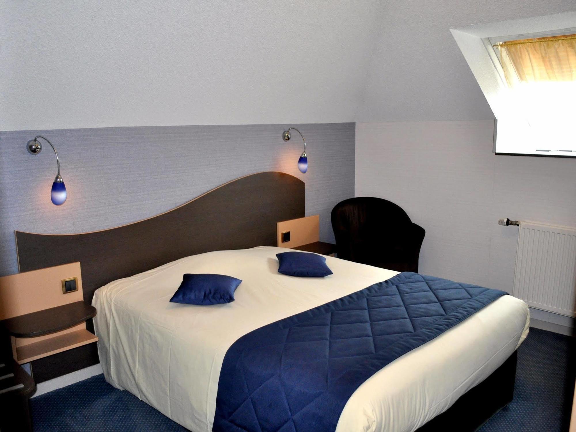 Hotel Logis Au Tambour